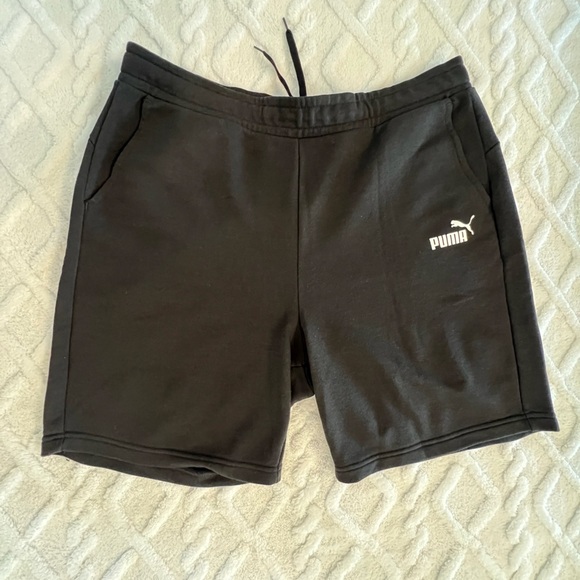 COPY - Men’s xl puma shorts - Picture 1 of 4
